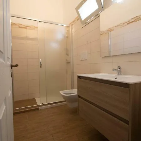 Dimora Varchi Πανσιόν